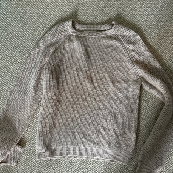 Velvet light pinko sweater. Size medium - Picture 1 of 2